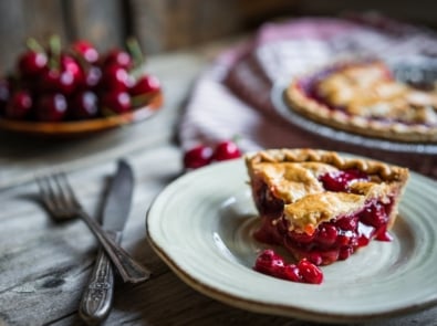 Here’s A Yummy, Easy Cherry Pie, No Lie! featured image