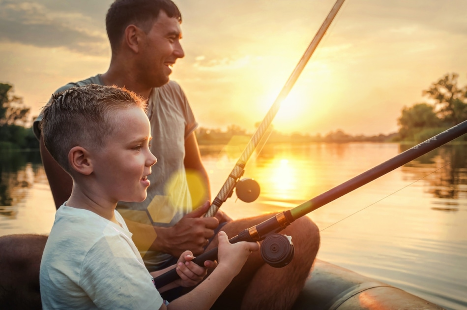 8 Fun Ways to Hook Kids on Fishing - Farmers' Almanac - Plan Your Day. Grow  Your Life.