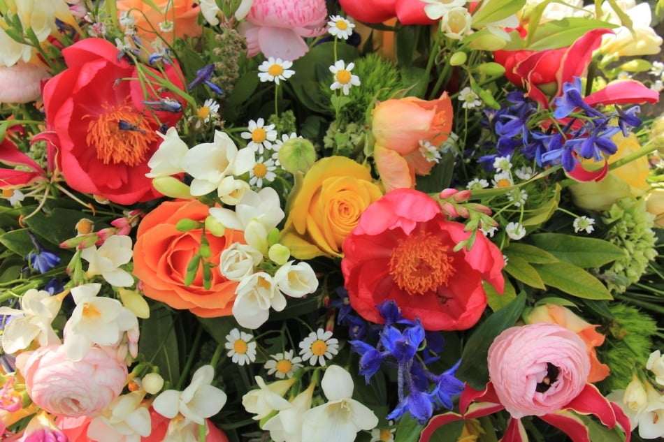Mixed spring bouquet of flowers