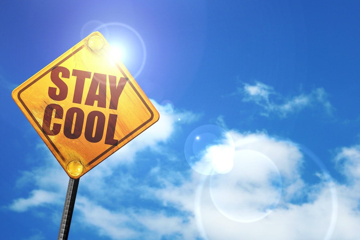 9 Tricks to Help You Stay Cool When It's Hot - Farmers' Almanac - Plan Your  Day. Grow Your Life.