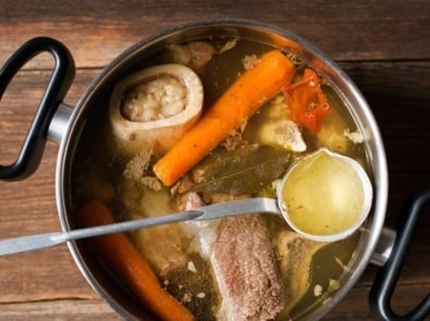 10 Reasons To Try Mineral-Rich Bone Broth featured image