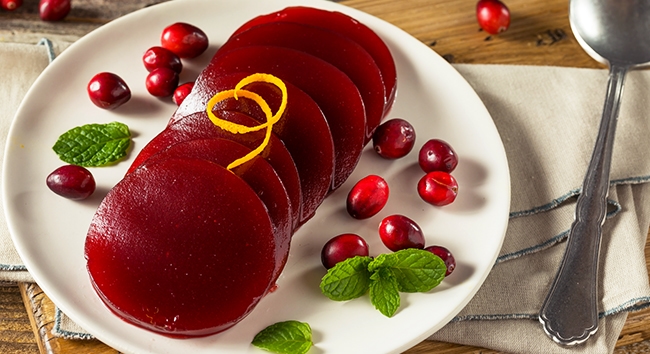 Jellied cranberry sauce from a can.
