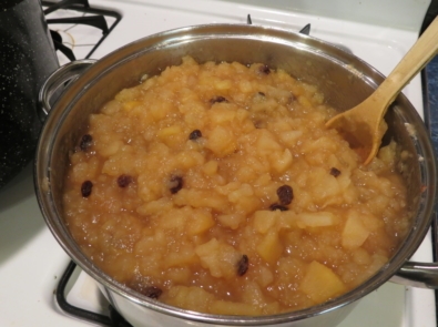 Make Your Own Chunky Applesauce! featured image
