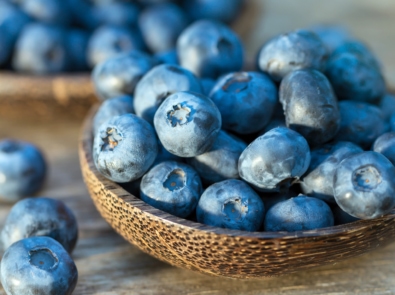 Why Blueberries Are A Must-Eat Food: History and Recipes featured image