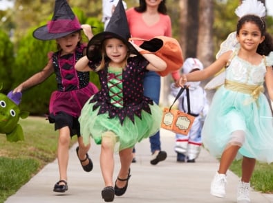Move Trick or Treating To Saturday? featured image