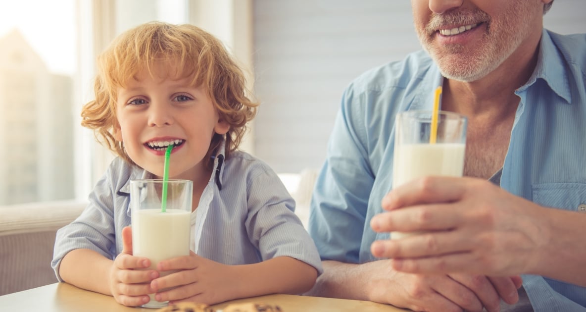 is it safe to drink raw milk?