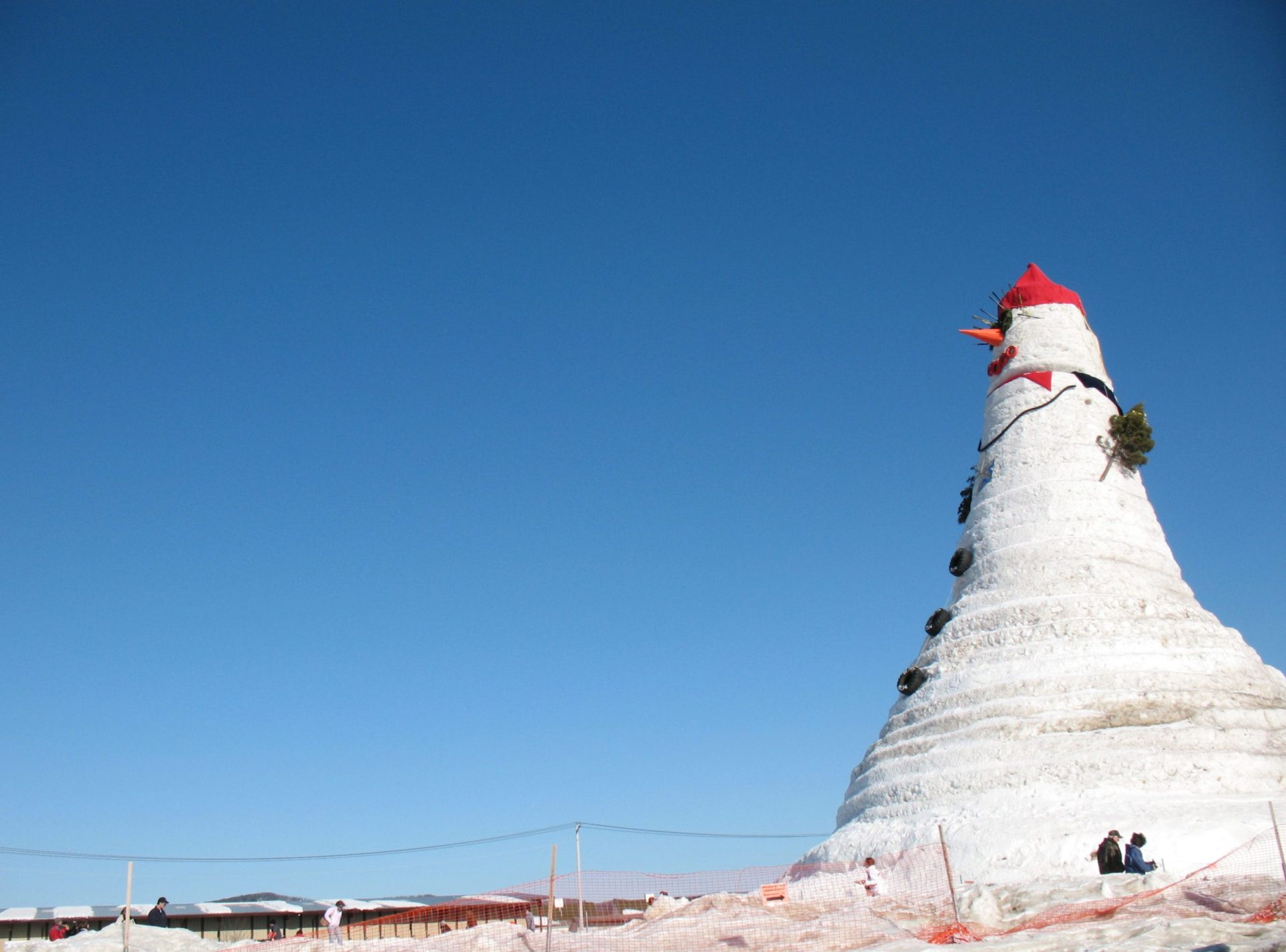 Snowman -The Fun and Frosty History Of - Farmers' Almanac - Plan Your Day.  Grow Your Life.