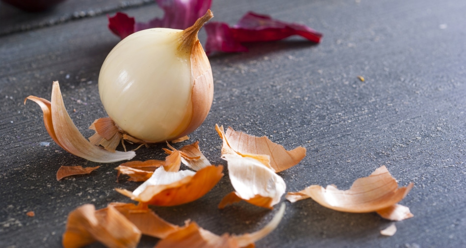 onion and onion peels