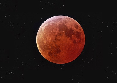 What Are “Blood Moons”? Is the World Ending? featured image