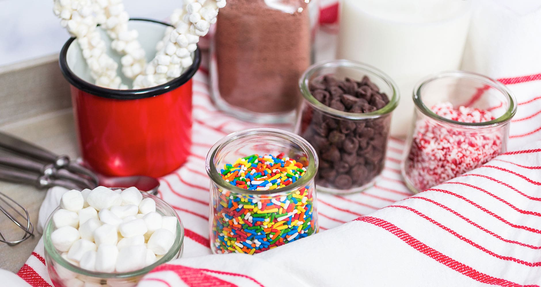 Chase Away The Chill Of Winter With A DIY Hot Chocolate Bar - Farmers'  Almanac - Plan Your Day. Grow Your Life.