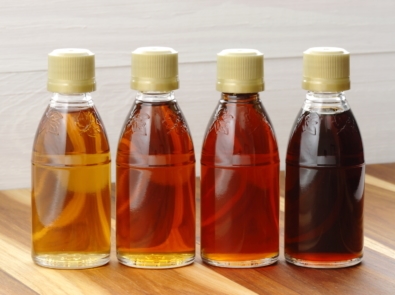 7 Fascinating Maple Syrup Facts featured image