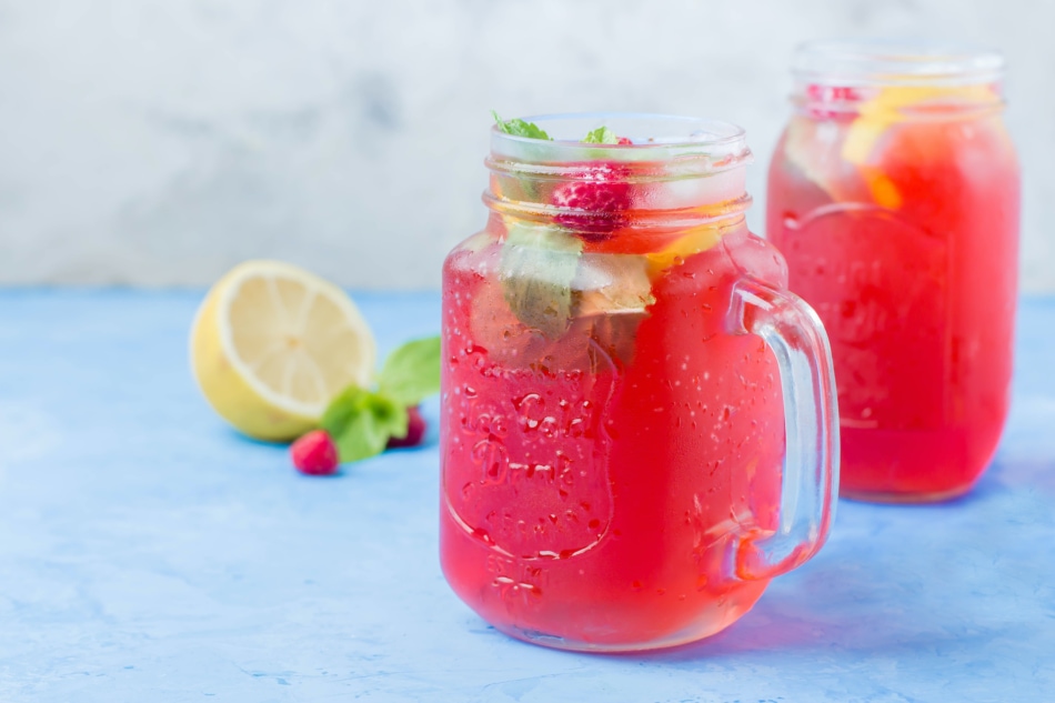 Refreshing summer cocktail with mint.