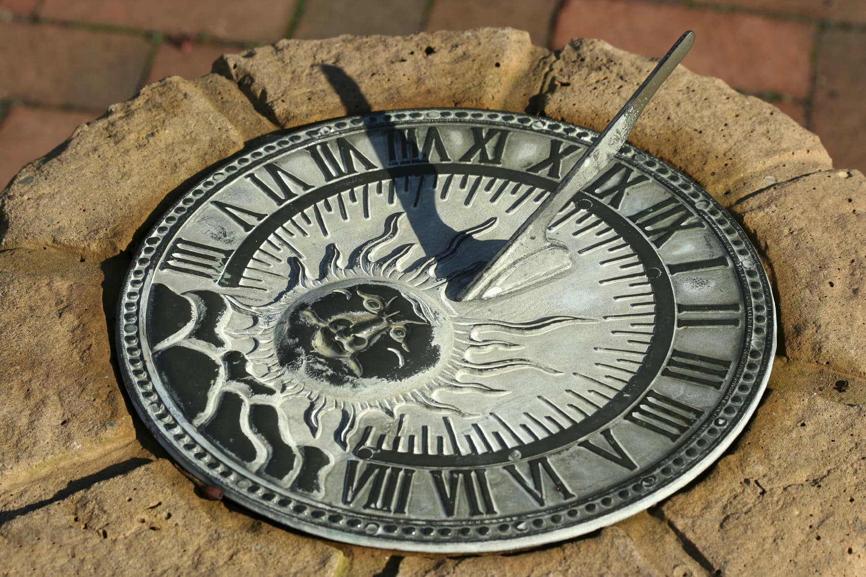 Sundials: Where Time Began - Farmers' Almanac