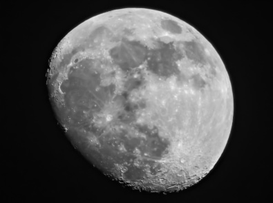 Don’t Miss These Opportunities To View The Moon’s Biggest And Brightest Crater featured image