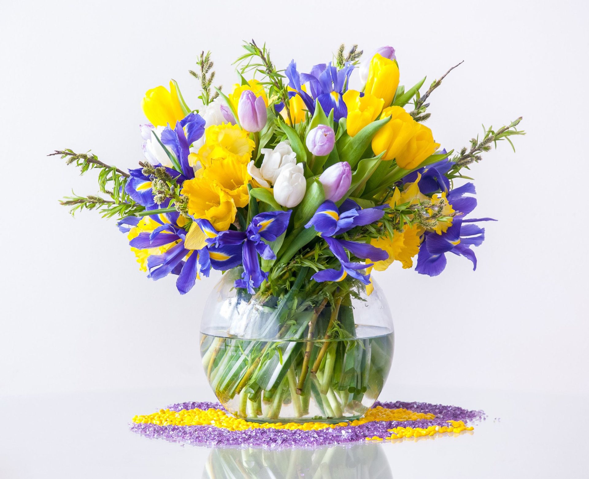 9 Flowers You Can Grow For Beautiful Bouquets - Farmers’ Almanac
