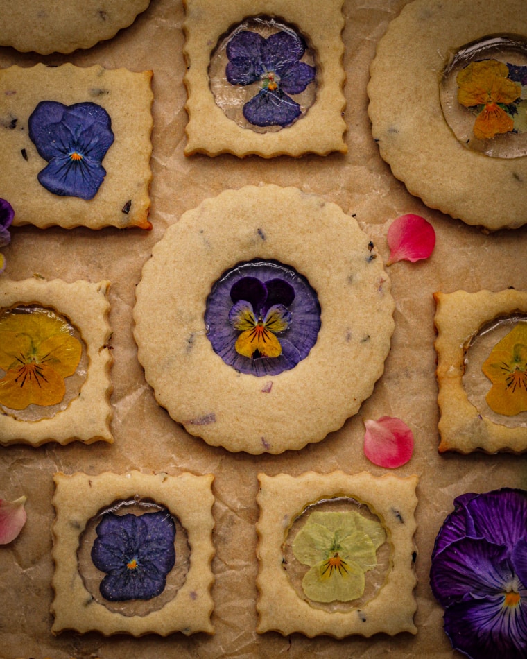 Shortbreads by Must Love Herbs overhead view.