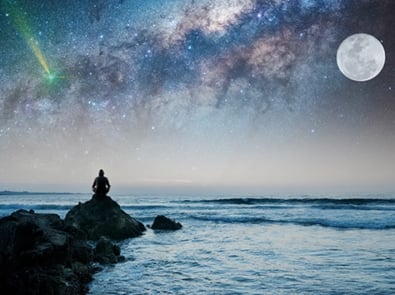 Moon Meditations: How to Align With The Phases Of The Moon featured image