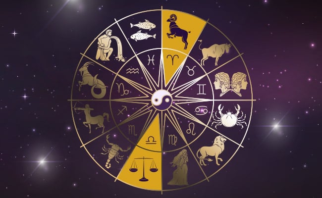Full Moon horoscope represented by a zodiac wheel with Libra and Aries highlighted.