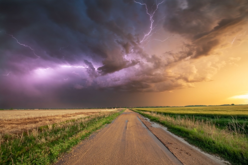 Why Summer Thunderstorms Always Seem to Happen in the Afternoon