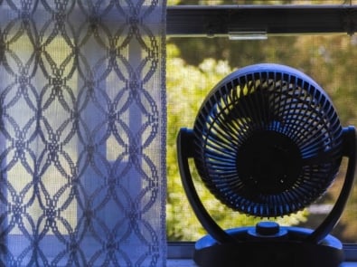 How to Keep Your House Cool Naturally During a Heat Wave featured image