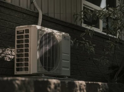When Should You Cover Your Air Conditioner for Winter—If at All? featured image