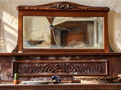 8 Superstitions People Still Believe—And Where They Came From featured image