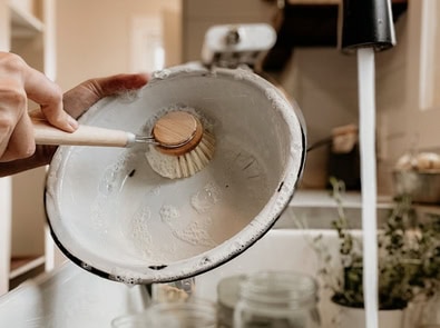 Why You Should Stop Rinsing Your Dishes Before Loading Them: 6 Simple Ways to Get Cleaner Dishes featured image