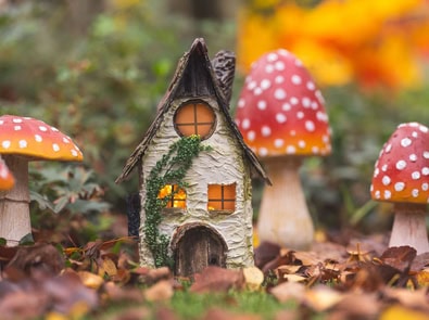 What to Do This Weekend: Take a Nature Walk and Let Your Imagination Run Wild featured image